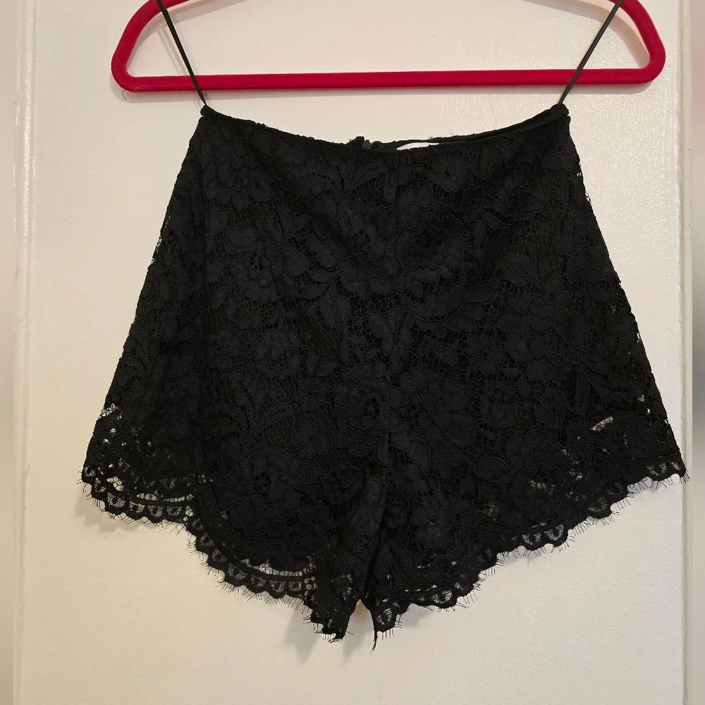 New! Amanda Uprichard x REVOLVE Brynley Lace Shorts in Black - Size XS - Picture 7 of 16